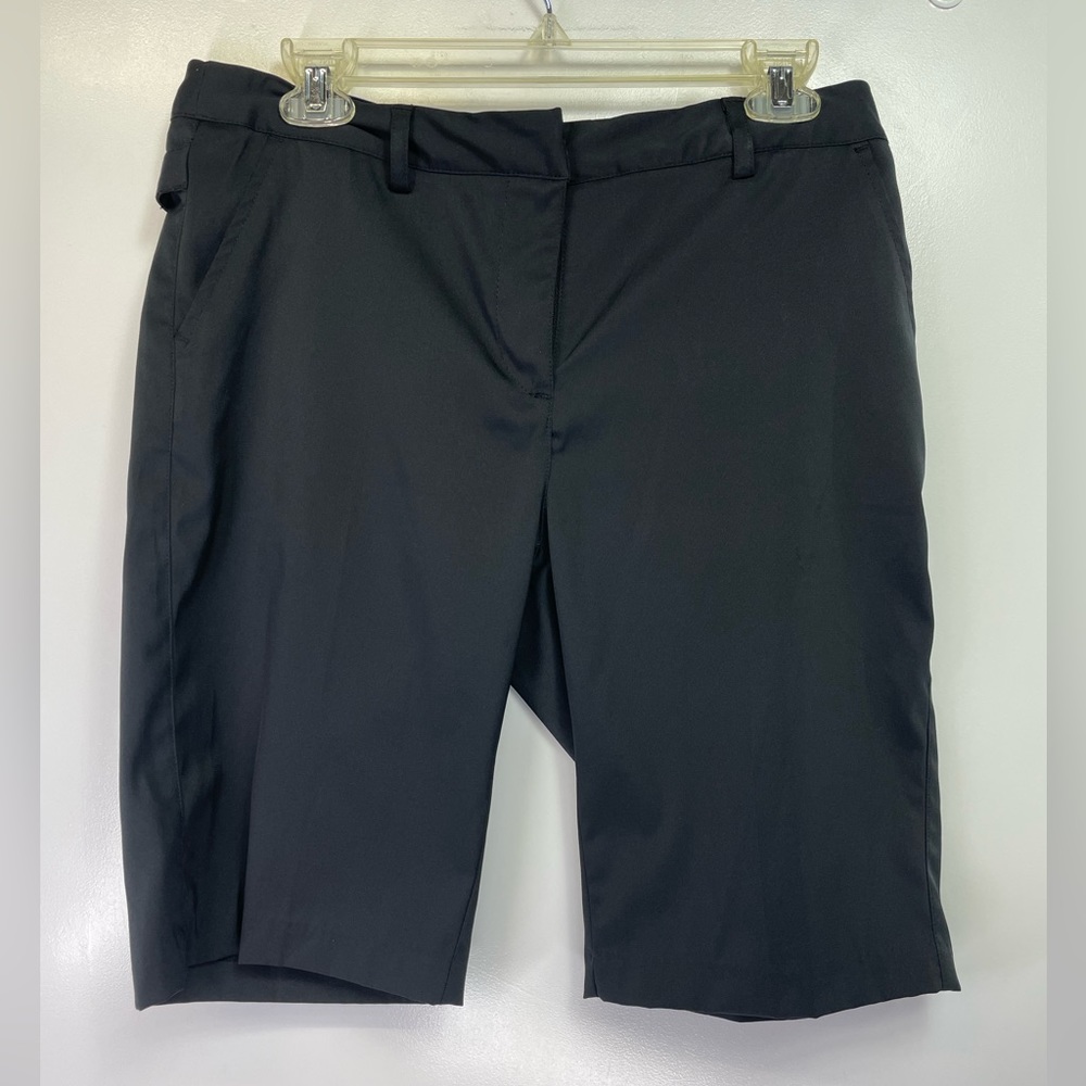 Greg Norman Black Adjustable Waist Golf Shorts Women's sz 6 W32 (BB11)